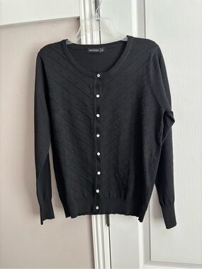 Zoe & Zac Black Embellished Button-Front Cardigan